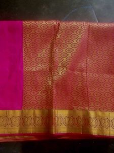 Elegant Pink &amp; Gold Saree