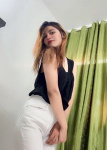 Sleeveless Black Top