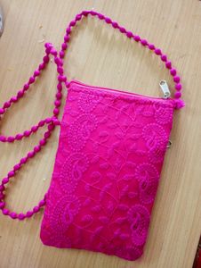 Magenta Colour Slingbag💓