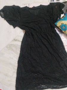 Elegant Black Lace Dress, febric floral barcode