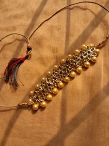 Jewellery Set Of Necklace And Earrings (Golden) ✨️