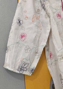 Floral Embroidered Tunic Top