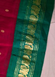 Green &amp;maroon Colour Pure Gadwal Saree