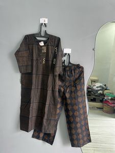 Elegant Grey Kurta Set (XL)