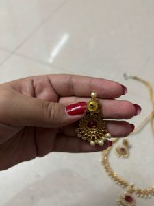 Elegant Necklace Set