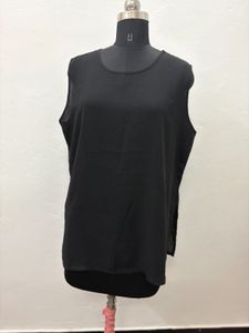 Black Sleeveless Blouse