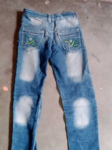 I Am Selling Trending And Stylish Pant For Men