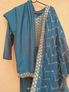 Teal Colour..Kurta Set... Brand New🌸