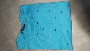 Unisex T-shirt Never Worn