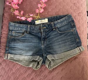 H&M Blue Shorts - Size: 28