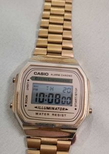 Casio vintage watch
