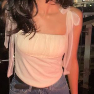 White Tie-Shoulder Top🤍