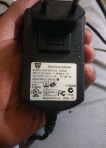 Switching Adapter DSA-40CA-12
