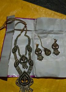Rhinestone Necklace, Earrings &amp; Maang Tikka Set