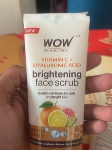 WOW Brightening Face Scrub