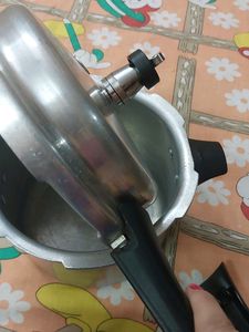 Pressure Cooker