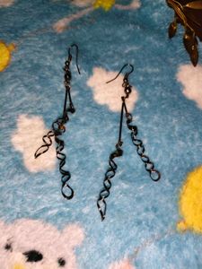 9 Earings And 2 Magalsutra