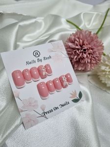 Handmade Press On Nails 💅