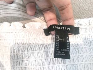 Forever 21, Elasticated Crop Top - Drop Sleeves