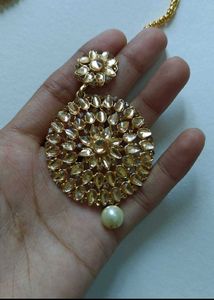 Gold Tone Jewellery Set