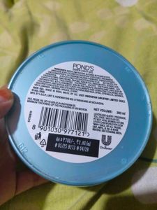 Ponds Light Moisturizer