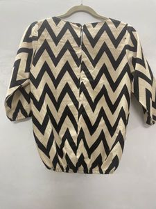 Black and Off-white Casual Jean Top