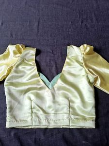 Satin Blouse 🖇️🌷