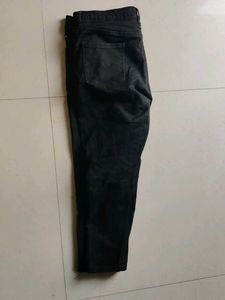 Black casual jeans