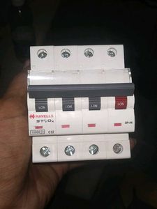 Miniature Circuit Breaker C32 MCB C3