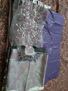 Pakistani Dupatta Suit With Patch Digital Print
