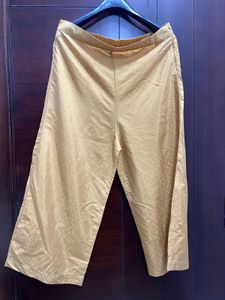 W Bottom