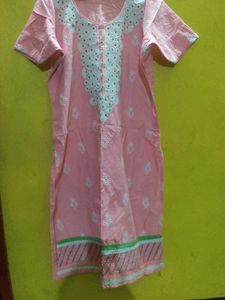 A Simple, Elegant Suit Set