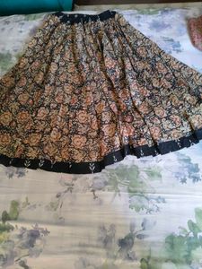 Printed Kurta (Free Skirt Long)