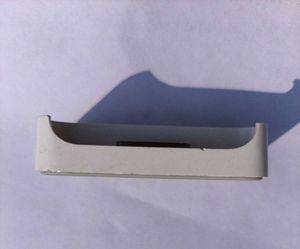 Apple iPod/iphone old 30pin Dock - White