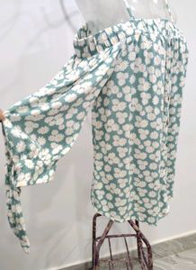 Daisy Printed Top