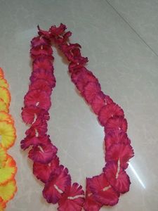 2 Plastic Flower Mala/ Haar
