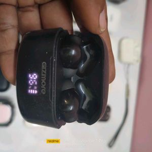 Multiple Buds And Charging Cases