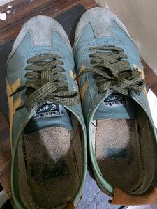 Onitsuka Tiger Sneakers