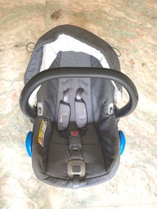 Baby Car Seat and carrier 0-12 months