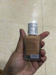 Makeup Revolution Super Matte Foundation