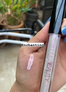 Huda Beauty Lip Strobe With Box
