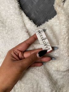 Cozy White Fuzzy Crop Top😍