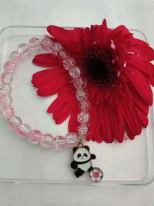 Elegant Bracelet With Pink Shade