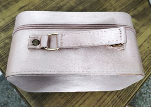 Face Canada Pink Organizer Box