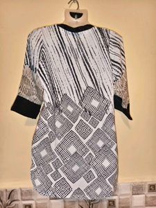 Size M/L 🎁Buy 2 Get 1 Free🎁Patterned Top