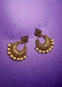 ✨Golden Glow Pearl Jhumkas✨