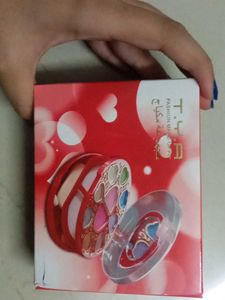 TIYA Makeup Palette