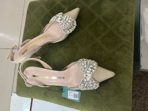 New Bow Studdded Detail Heels With Tag