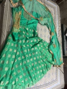 Frok Duppta Set With Purs Free