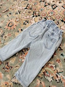 zara baby jeans and zudio Top